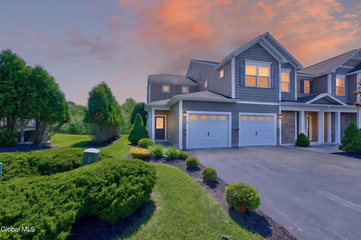 23 Stacey Court, Cohoes, NY 12047 - #1