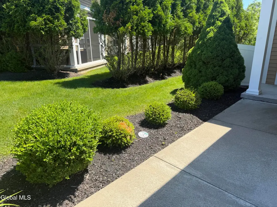 23 Stacey Court, Cohoes, NY 12047 - #3
