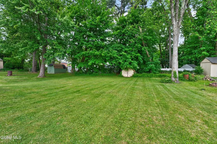 48 Schoolhouse Road, Guilderland, NY 12203 - #3