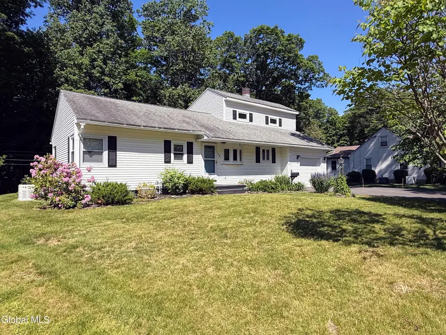 132 Birch Lane, Glenville, NY 12302 - #3
