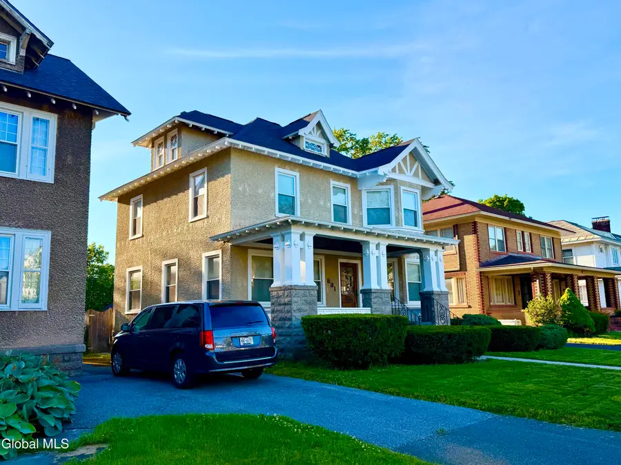 831 Wright Avenue, Schenectady, NY 12309 - #2