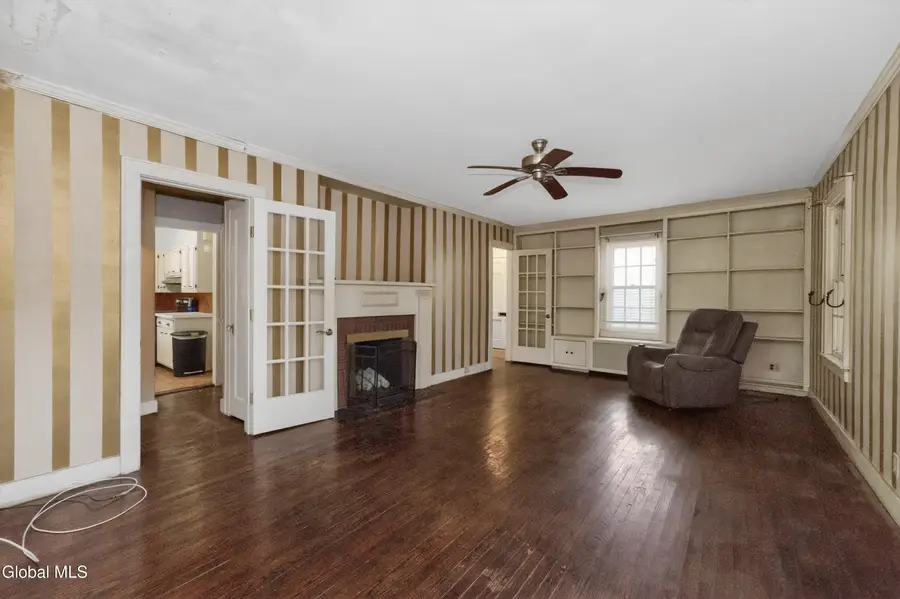 2 Providence Street, Guilderland, NY 12203 - #3