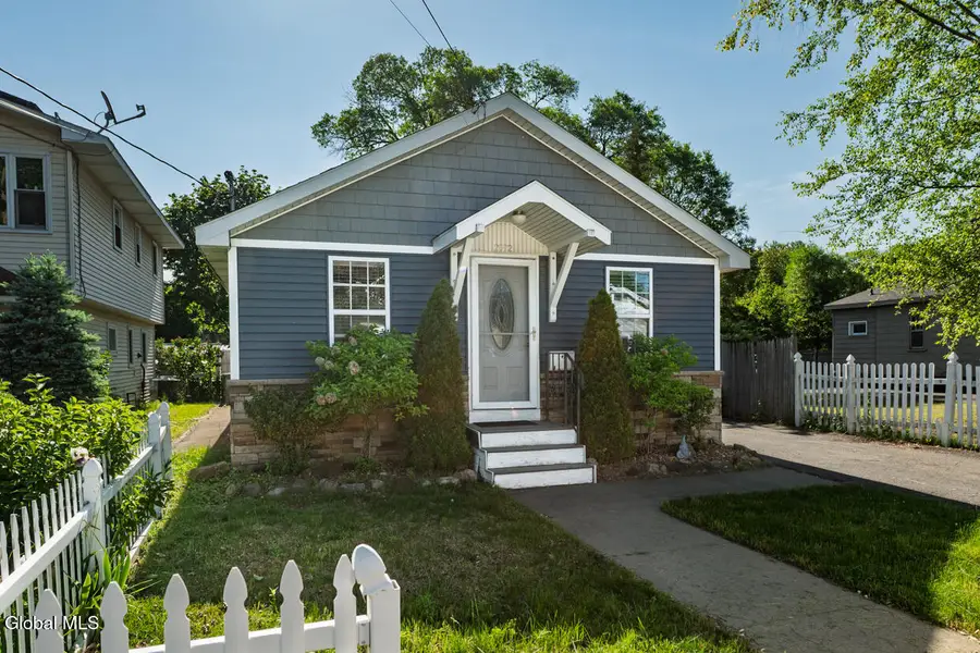 2872 Guilderland Avenue, Rotterdam, NY 12306 - #2