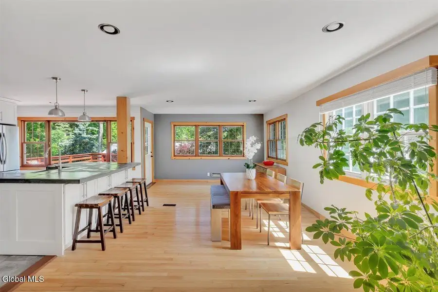 2307 Pine Ridge Road, Niskayuna, NY 12309 - #2