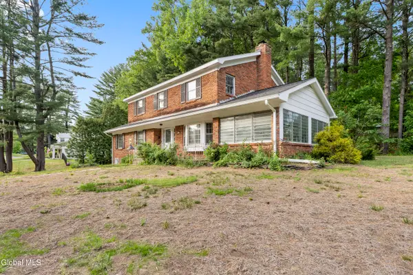 193 Pine Ridge Drive, Guilderland, NY 12084