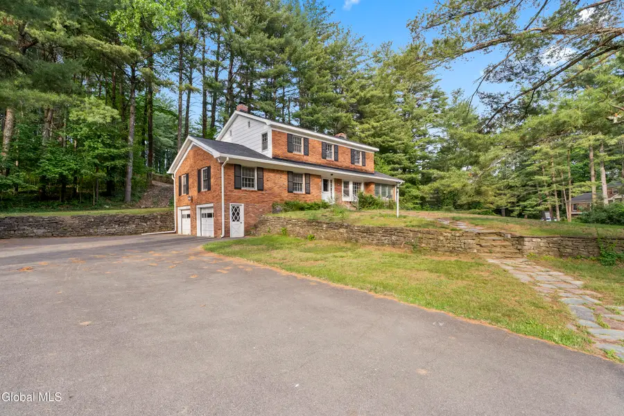 193 Pine Ridge Drive, Guilderland, NY 12084 - #2