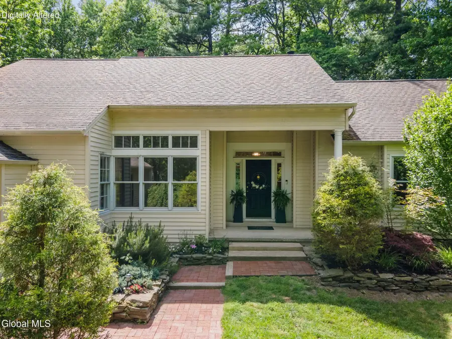 703 Maple Lane, Niskayuna, NY 12309 - #2