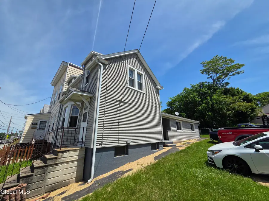 512 East Street, Rensselaer, NY 12144 - #2