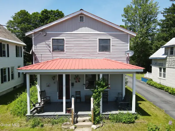 11 Third Avenue, Warrensburg, NY 12885