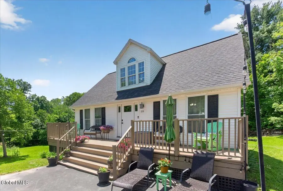 131 Calhoun Drive, Schaghticoke, NY 12182 - #3