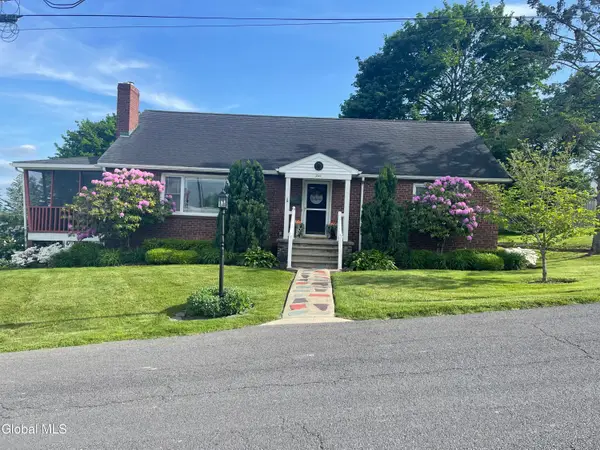 5 Summit Terrace, Ravena, NY 12143