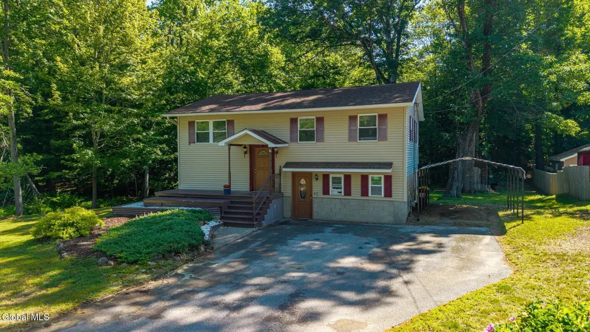 11 Greybirch Trail, Ballston Spa, NY 12020 - #1
