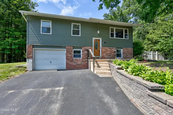 2 Fawn Drive, Ballston Spa, NY 12020