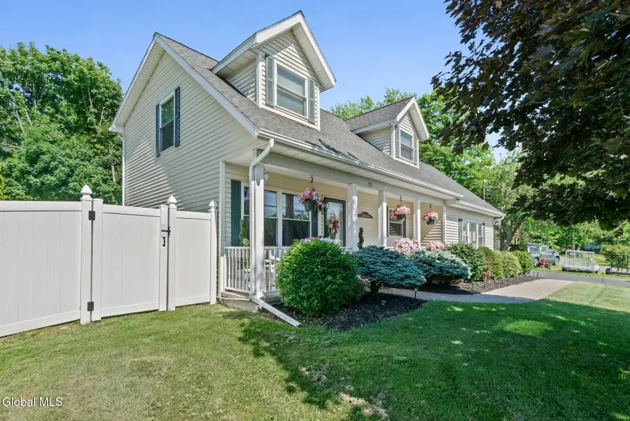 52 Troy Avenue, Wynantskill, NY 12198 - #3