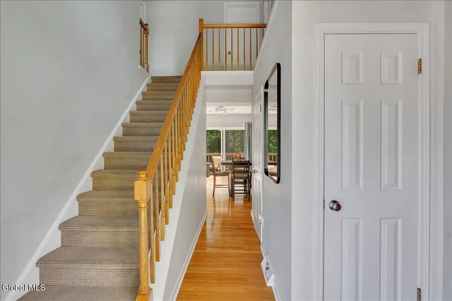 4 Kiliaen Way, Halfmoon, NY 12065 - #3