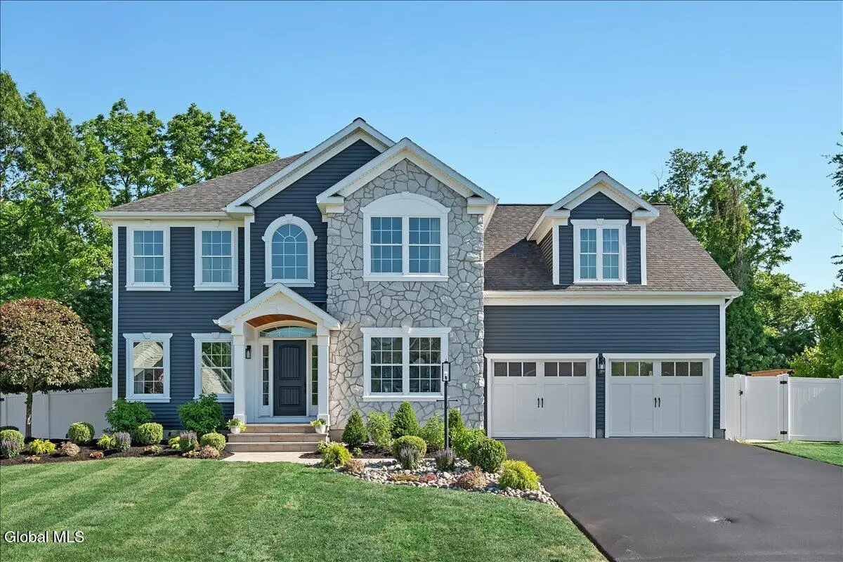 7 Pond View Drive, Clifton Park, NY 12065 - #1