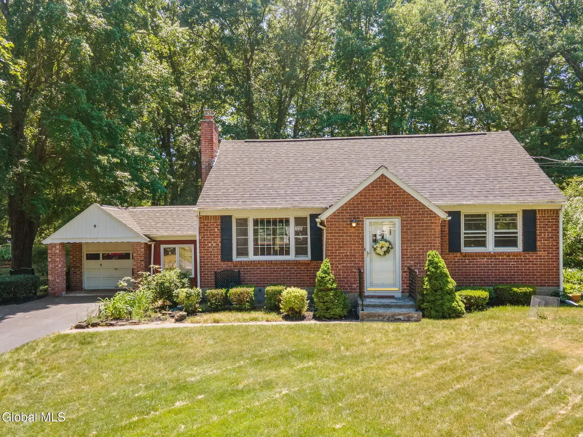 8 Oak Drive, Guilderland, NY 12203 - #1