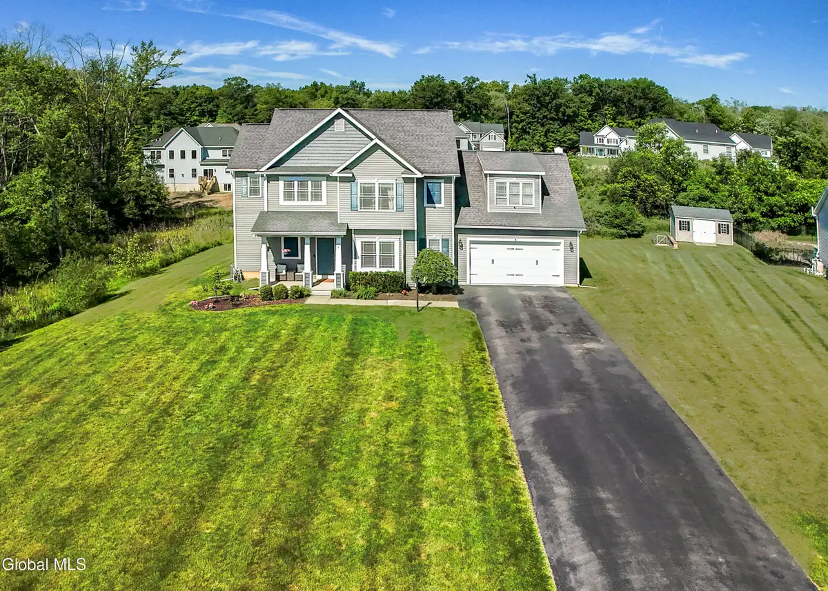 8 Harvester Way, Ballston Lake, NY 12019 - #1