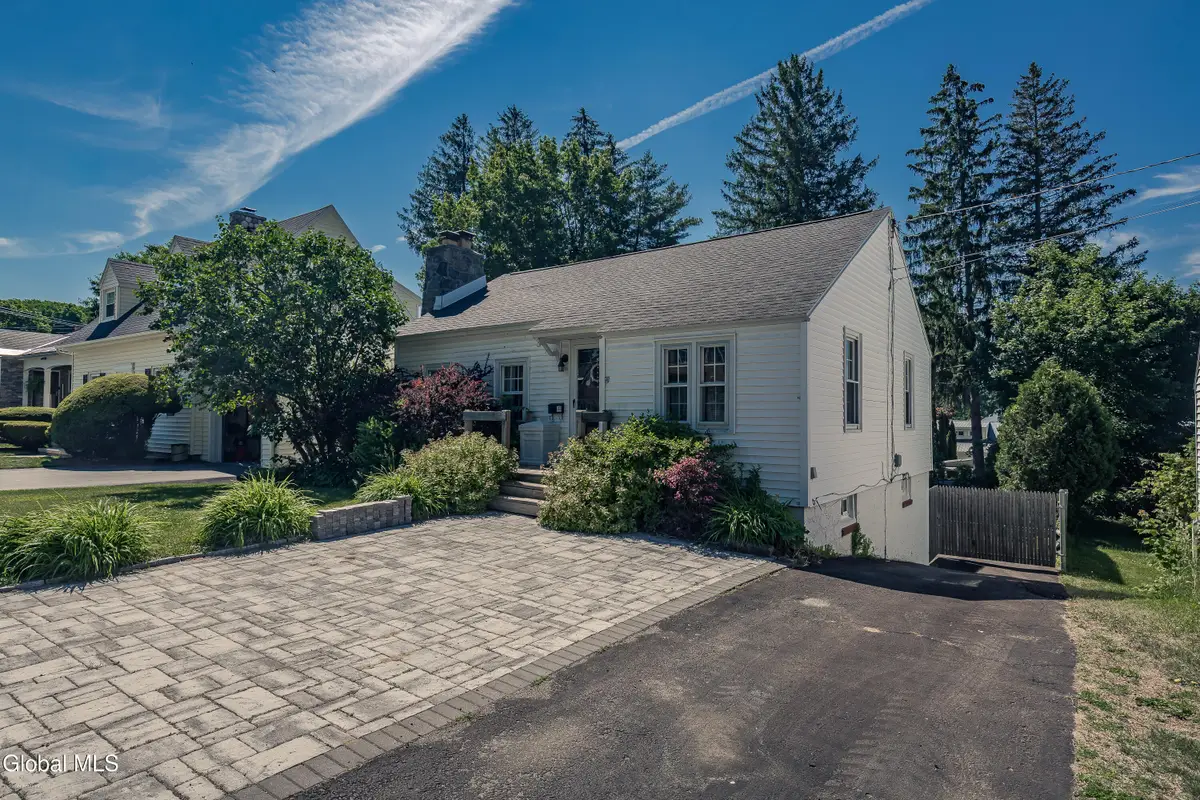 11 Wooster Street, Gloversville, NY 12078 - #1