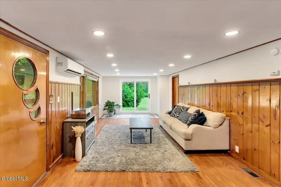 832 Nys Rt 29, Saratoga, NY 12866 - #3
