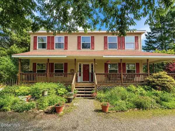 431 Melrose Valley Falls Road, Schaghticoke, NY 12121