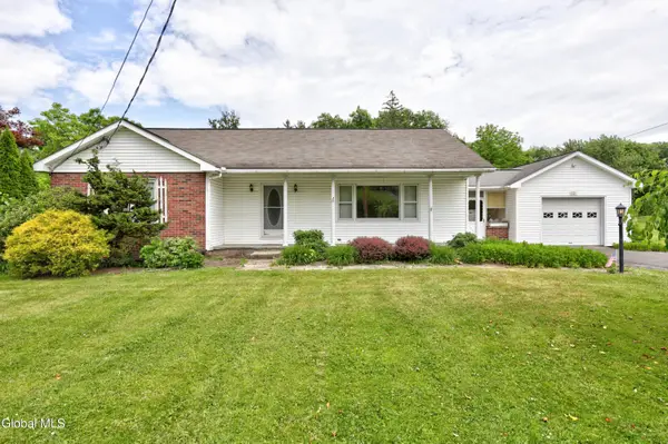 1081 Maple Hill Road, Schodack, NY 12033