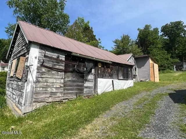 2527 County Road 18, Hampton, NY 12837 - #2