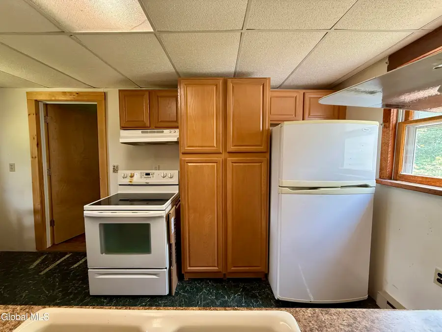 34 Mallory Avenue, Queensbury, NY 12804 - #3