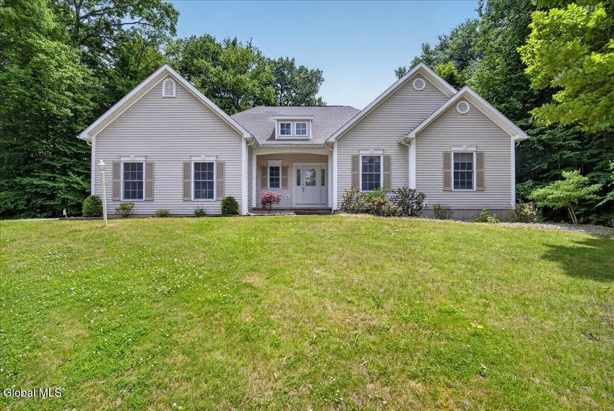 4 Dorothy Lane, Glenville, NY 12302 - #1
