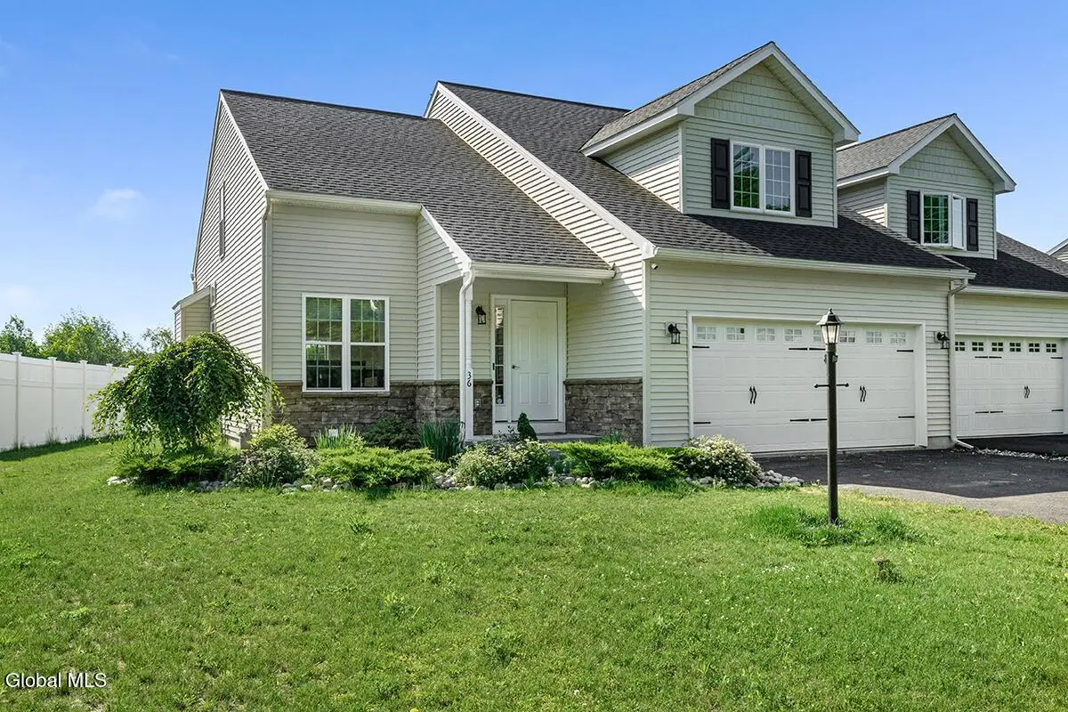 36 Chip Shot Way, Halfmoon, NY 12118 - #1