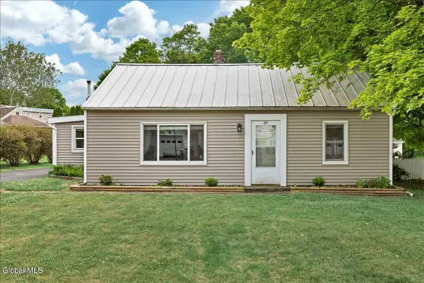 10 Westbrook Drive, Nassau Village, NY 12123