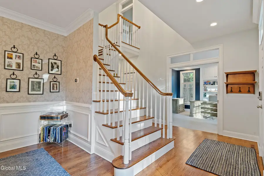 2 Stable Lane, Saratoga Springs, NY 12866 - #2