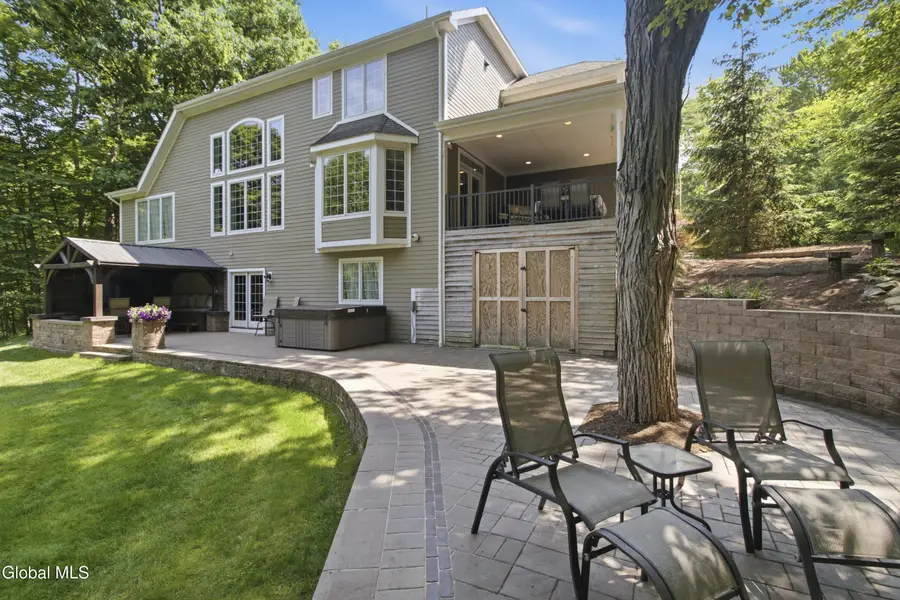 12 Thoroughbred Drive, Schodack, NY 12061 - #2