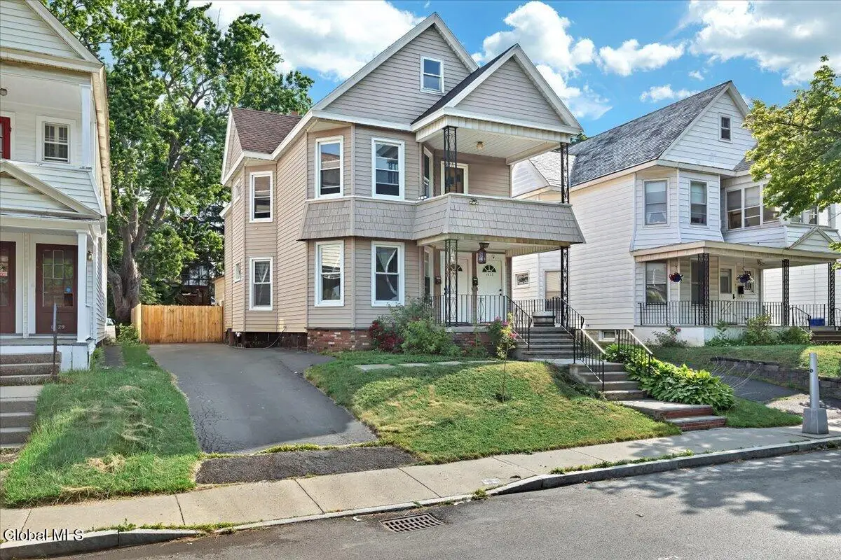 1831 Eastern Parkway, Schenectady, NY 12309 - #1