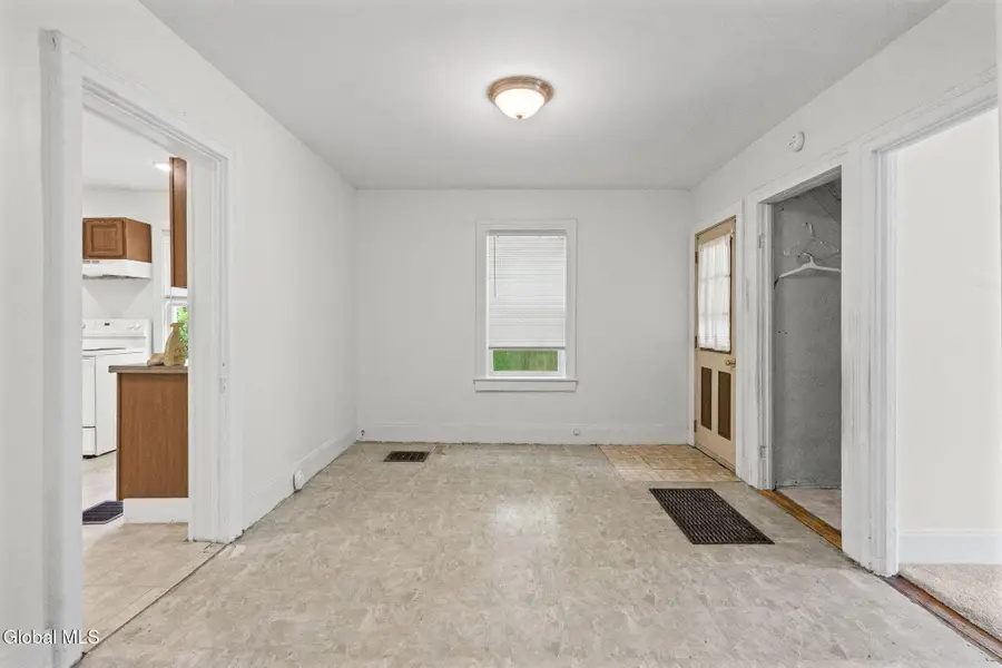 51 4th Avenue, Gloversville, NY 12078 - #2