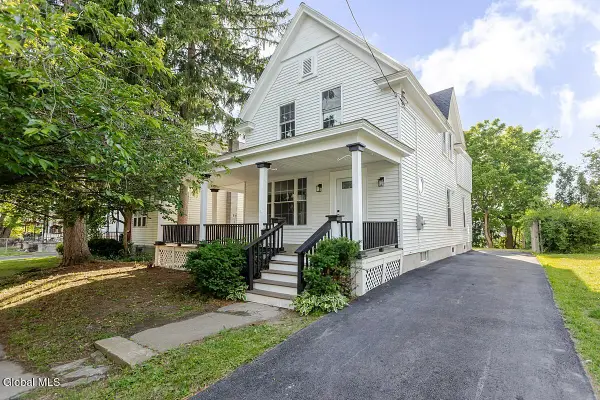 1659 Lenox Road, Schenectady, NY 12308