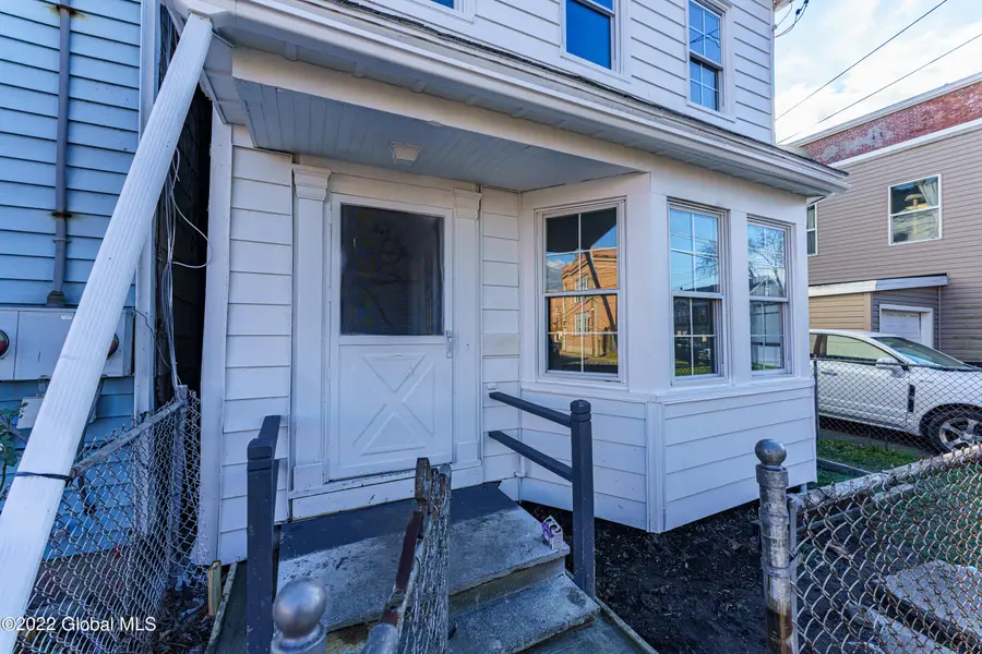 38 Walker Street, Rensselaer, NY 12144 - #3