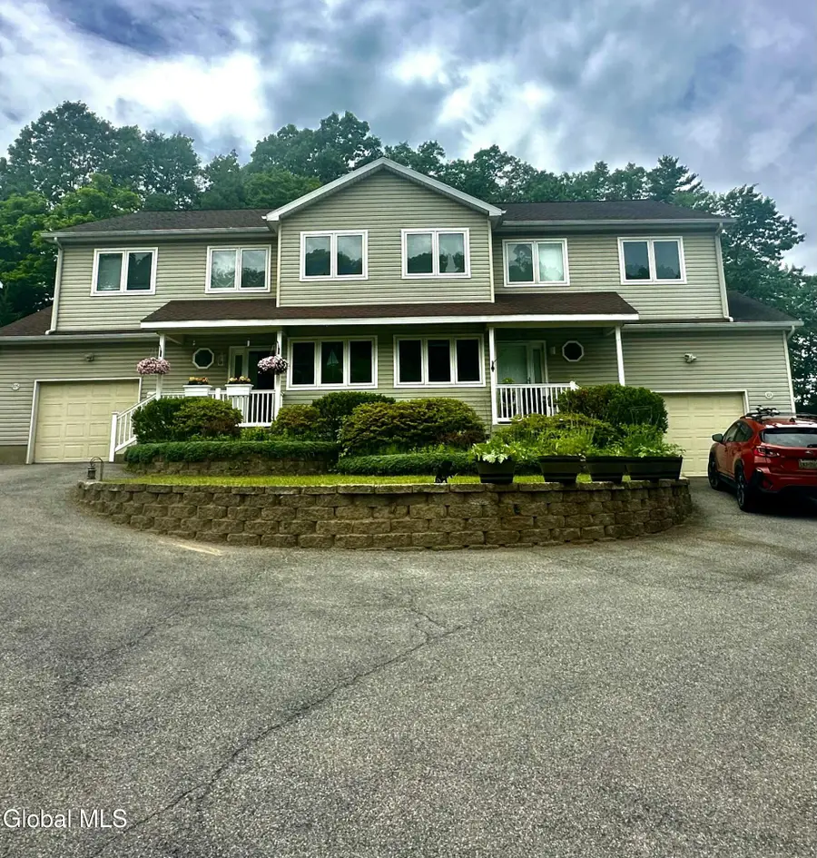 103-105 East Avenue, Saratoga Springs, NY 12866 - #2