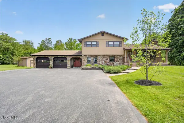 1107 Ballston Lake Road, Clifton Park, NY 12019