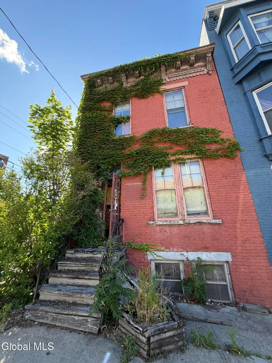161.5 Lark Street, Albany, NY 12210 - #2