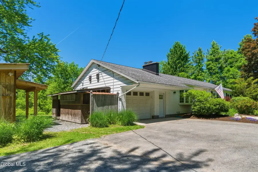 704 Tanner Road, Clifton Park, NY 12065 - #3