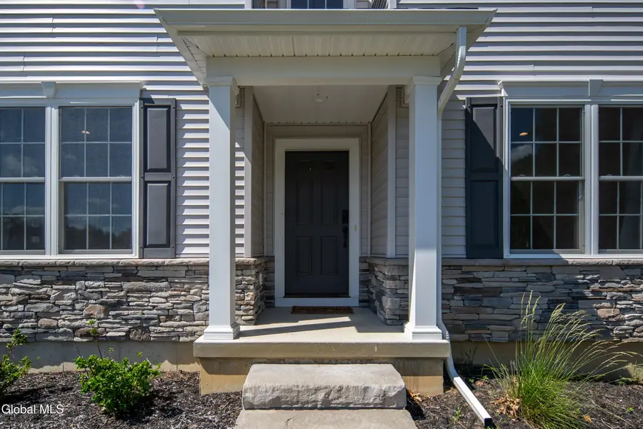 27 Spencer Street, Clifton Park, NY 12065 - #2