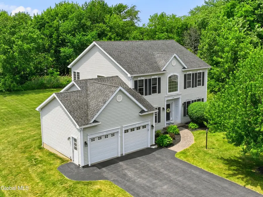 29 Heritage Court, Cohoes, NY 12047 - #2