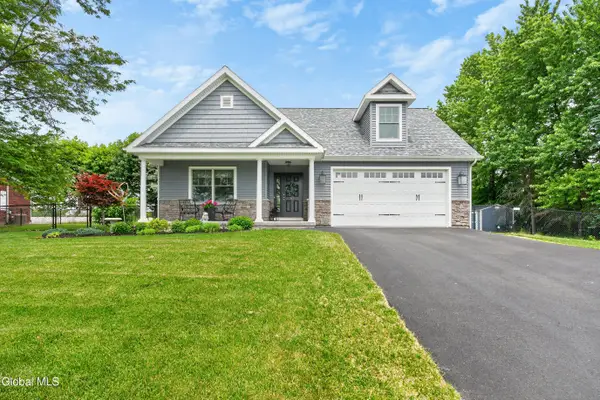 97 Johnson Road, Halfmoon, NY 12118