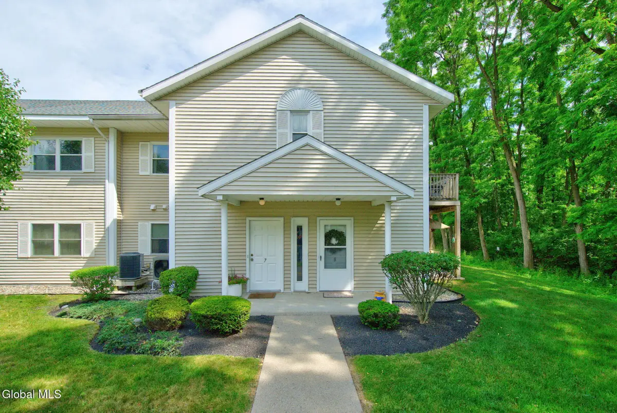 507 Greenwich Drive, Albany, NY 12203 - #1