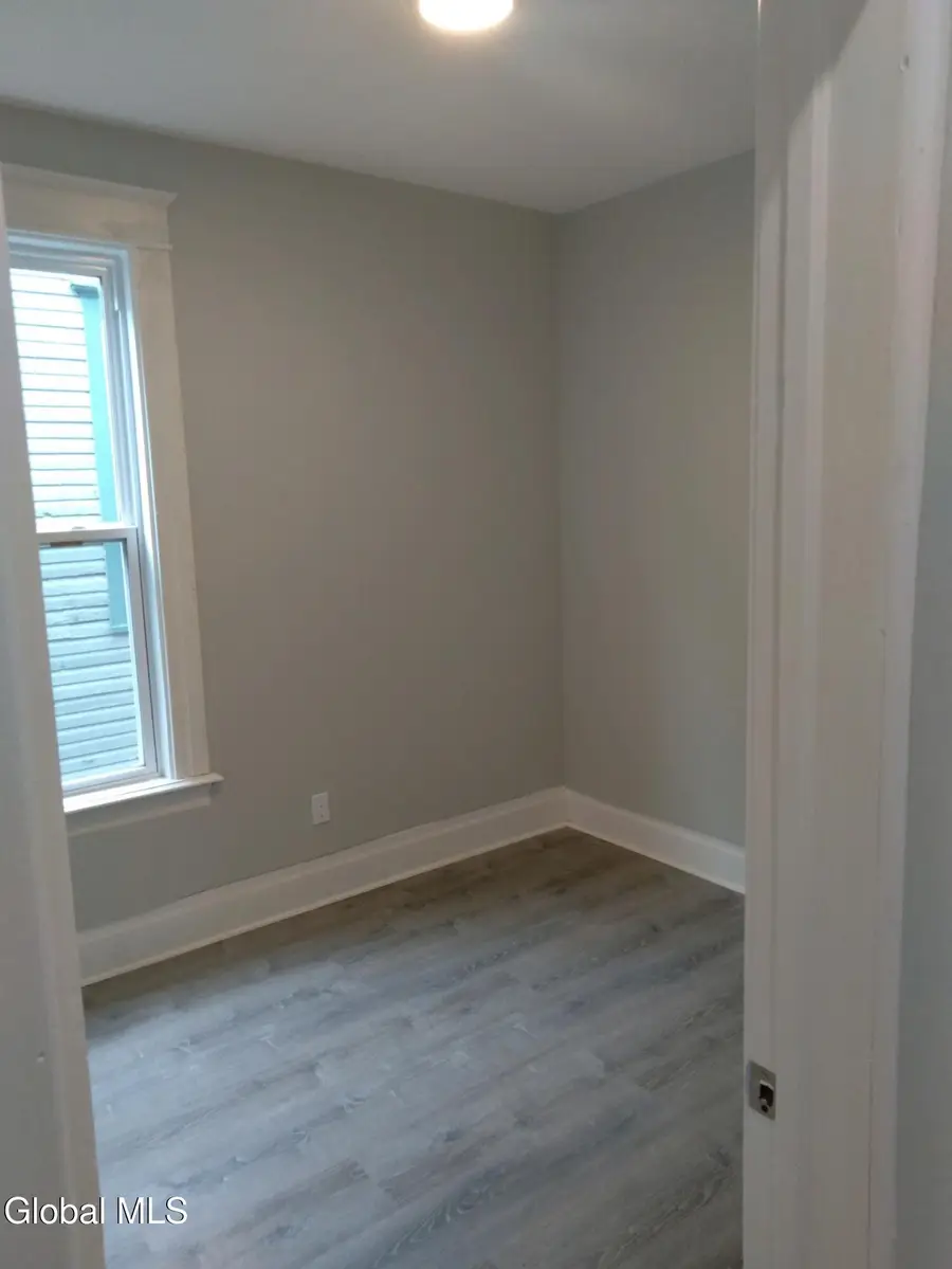 187 N Lake Avenue, Albany, NY 12206 - #3