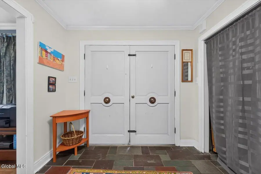 845 Northumberland Drive, Niskayuna, NY 12309 - #3