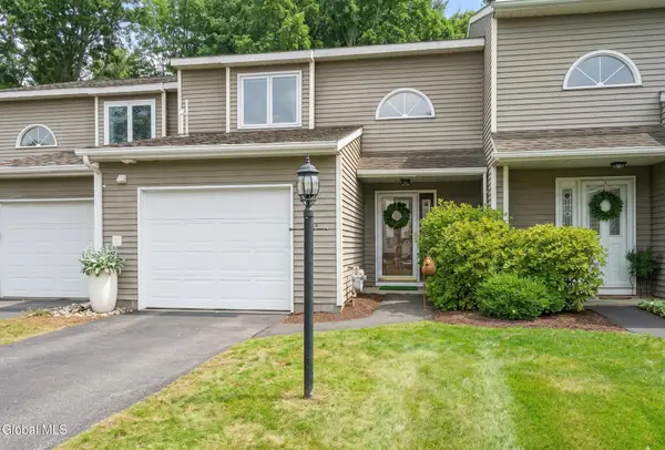 3016 Fern Court, Schenectady, NY 12303