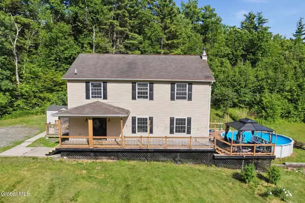 28 Covenant Circle, New Lebanon, NY 12062