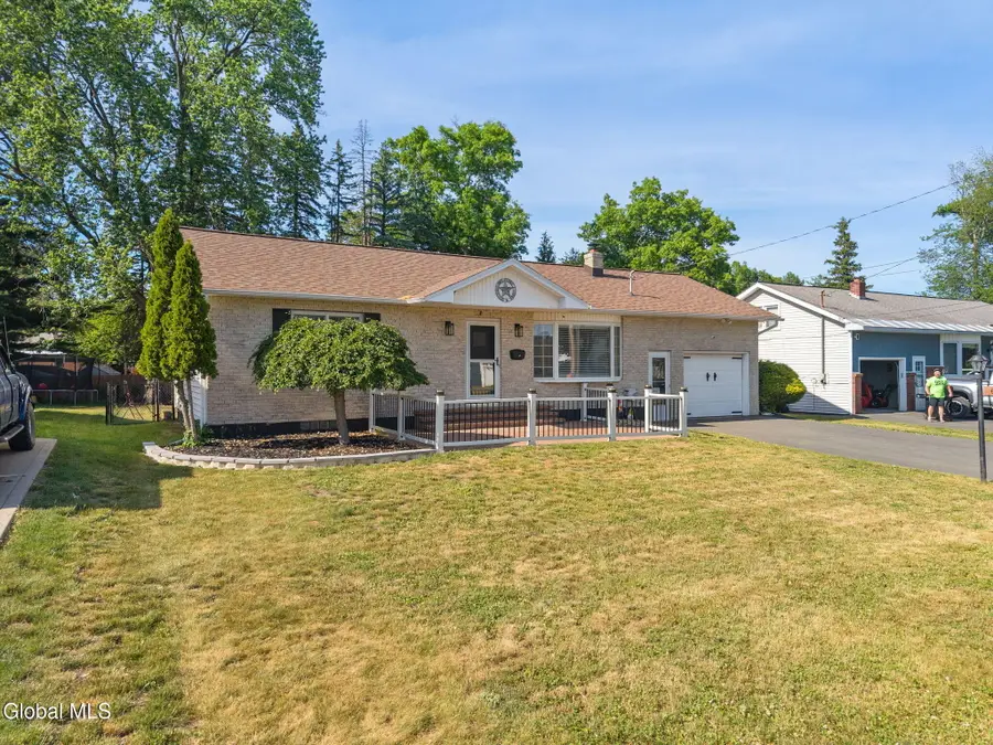 6 Bertone Drive, Rotterdam, NY 12306 - #2